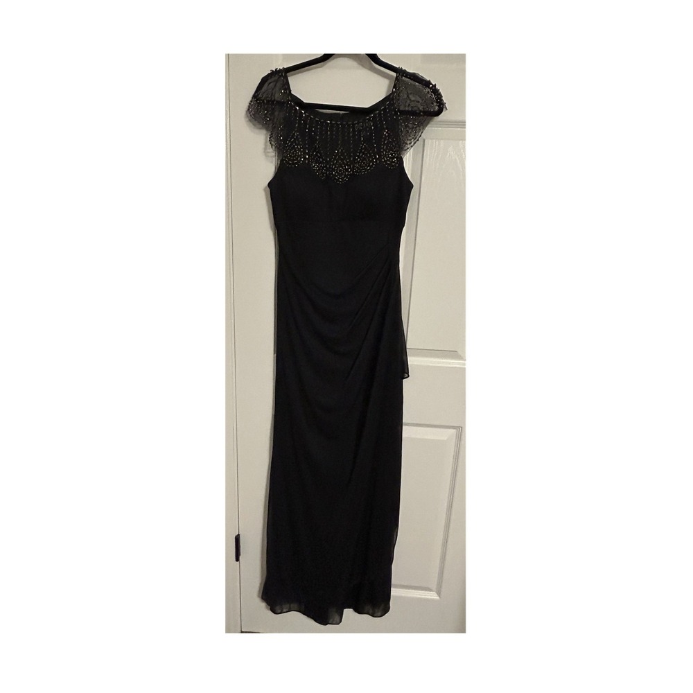 DJ-JAZ‎ Navy Solid Beaded Ruched Long Formal Gown Size 10 Scoop Neck Cap Sleeve